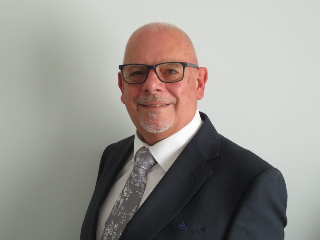 Stephen Dodgson BSc, FRICS, MISVA, Dip (DEA), FInstCPD